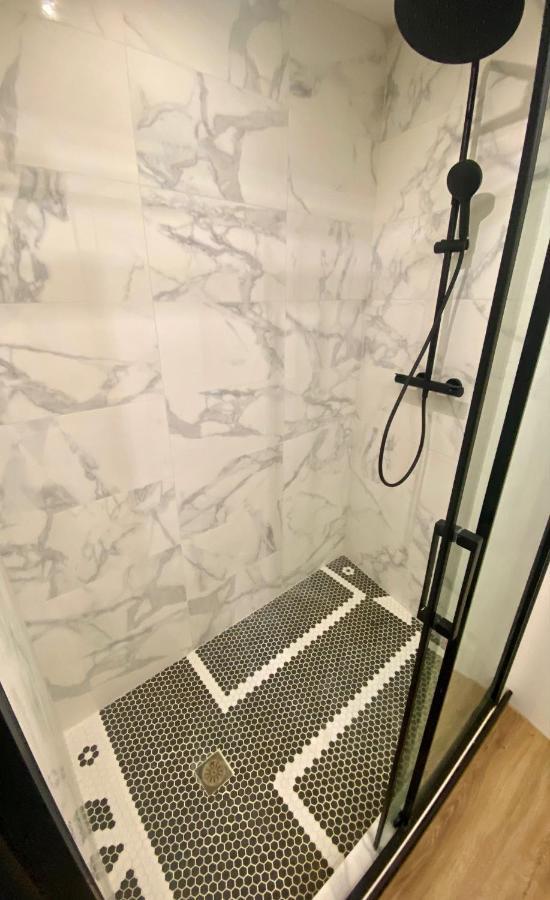 Bed and Breakfast Les 3 E Englebelmer Екстер'єр фото